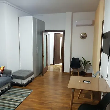Petre Popovat 79 Apartament 5 Διαμέρισμα *